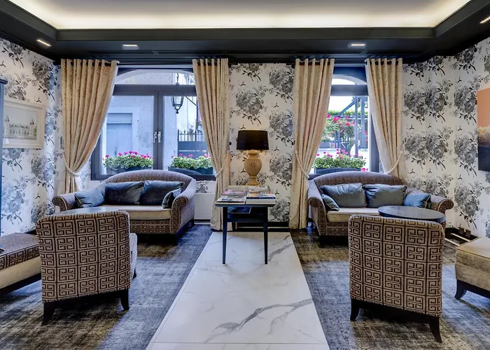 Hotell Romantik Mont Blanc Au