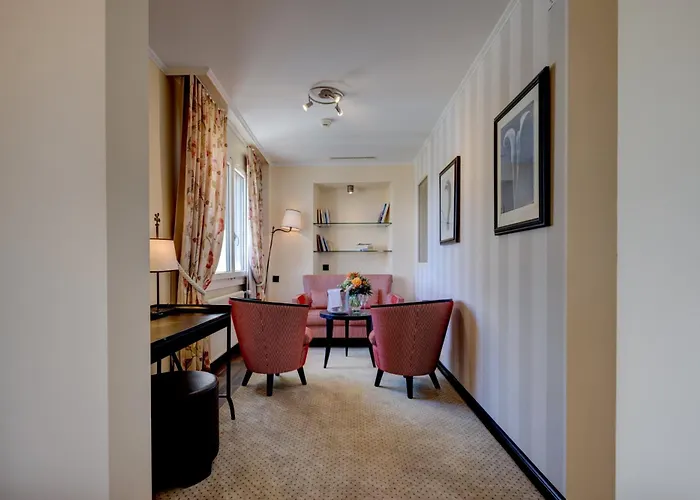 로만틱 몽블랑 오 락 호텔 모르쥬